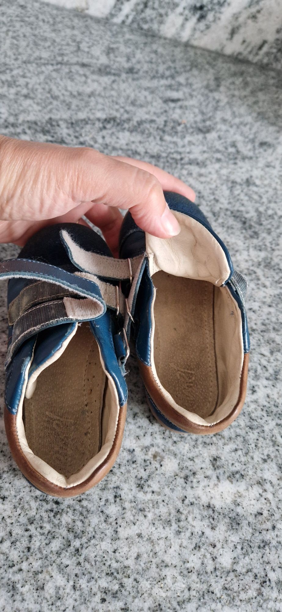 Buty Trzewiki Emel 24