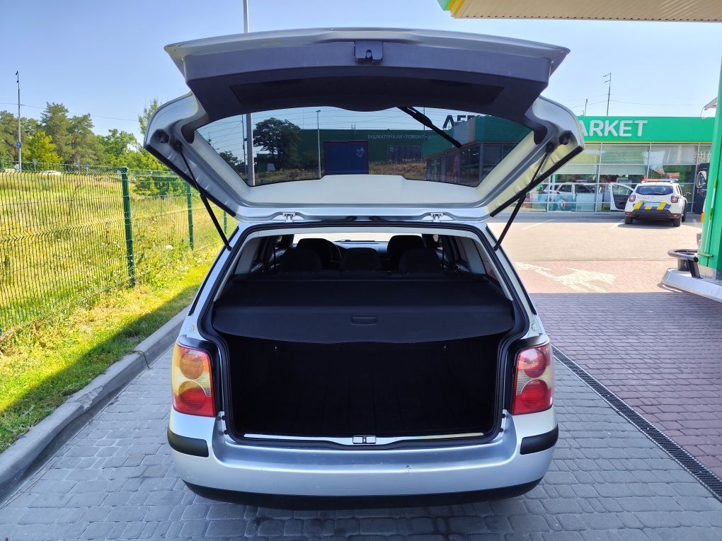 Volkswagen Universal B5