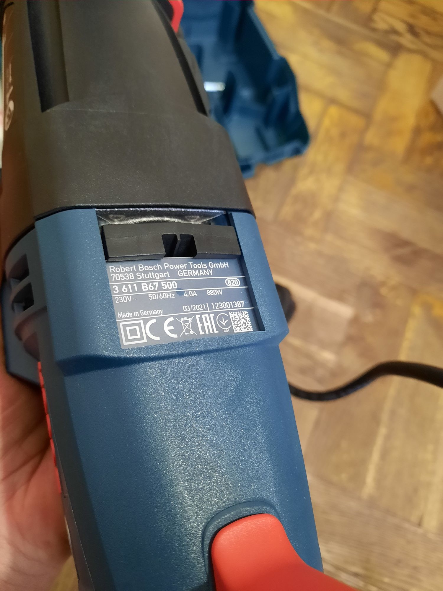 Абсолютно новий,оригінал!!Перфоратор BOSCH GBH 2-28,880вт,3.2дж