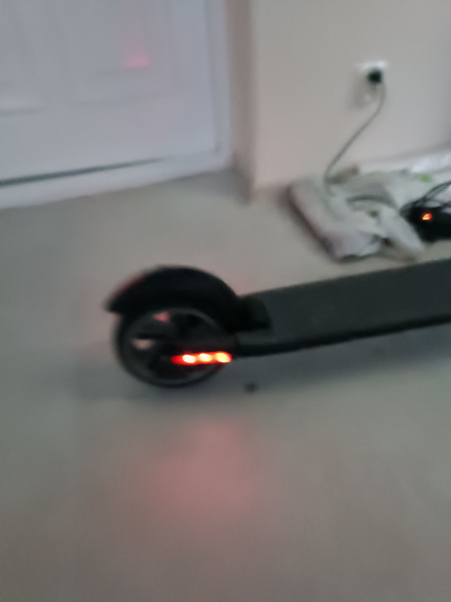 Segway ninebot es2 hulajnoga elektryczna