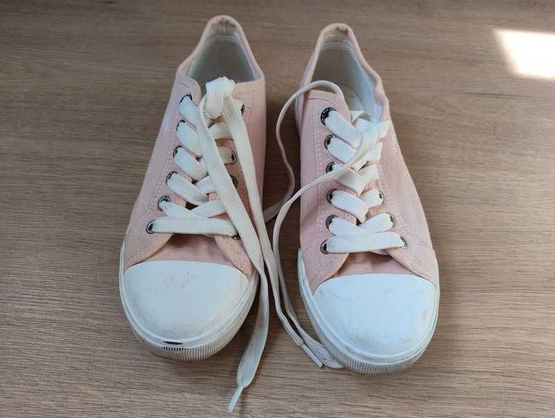 tenisówki converse