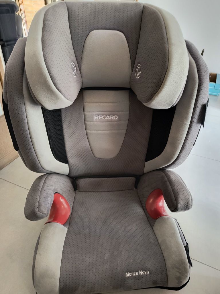 Fotelik samochodowy Recaro Monza Nova Seatfix Grey 15-36Kg