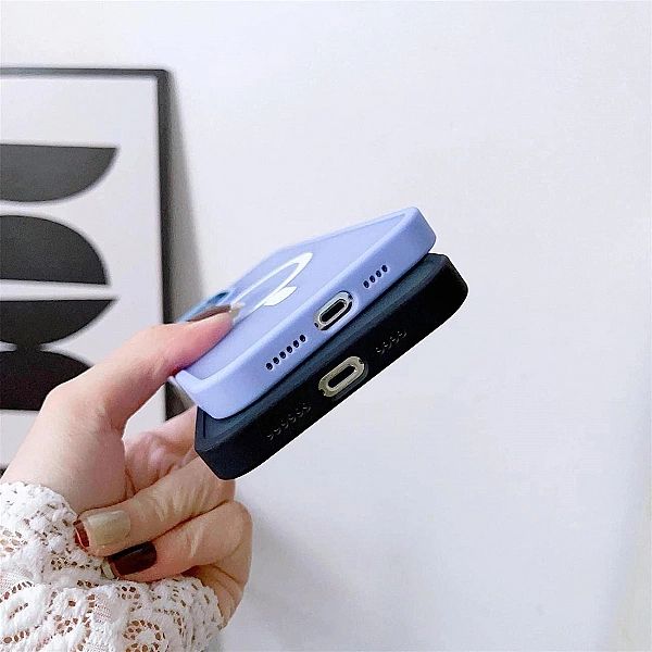Magnetyczne etui z MagSafe Color Matte Case do iPhone 14 Plus - zielon