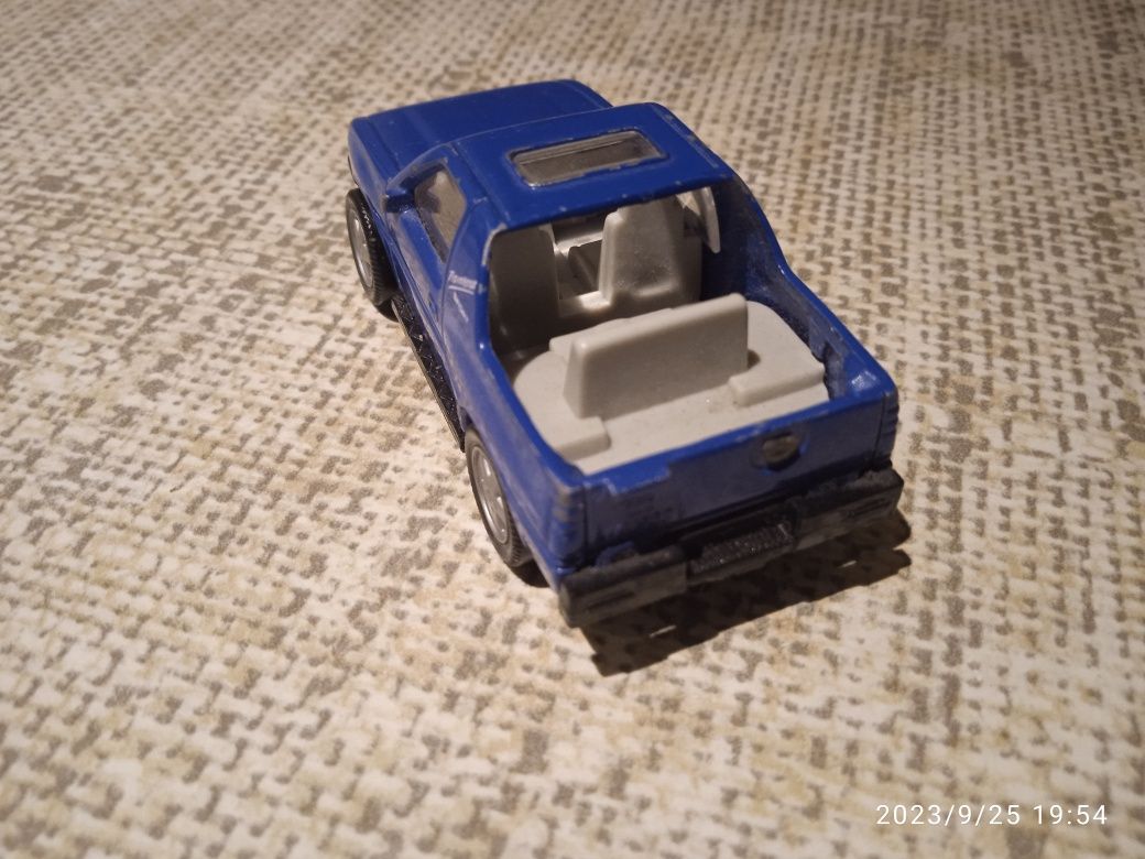 Opel Frontera Sport Siku Frontera Matchbox Husky Burago