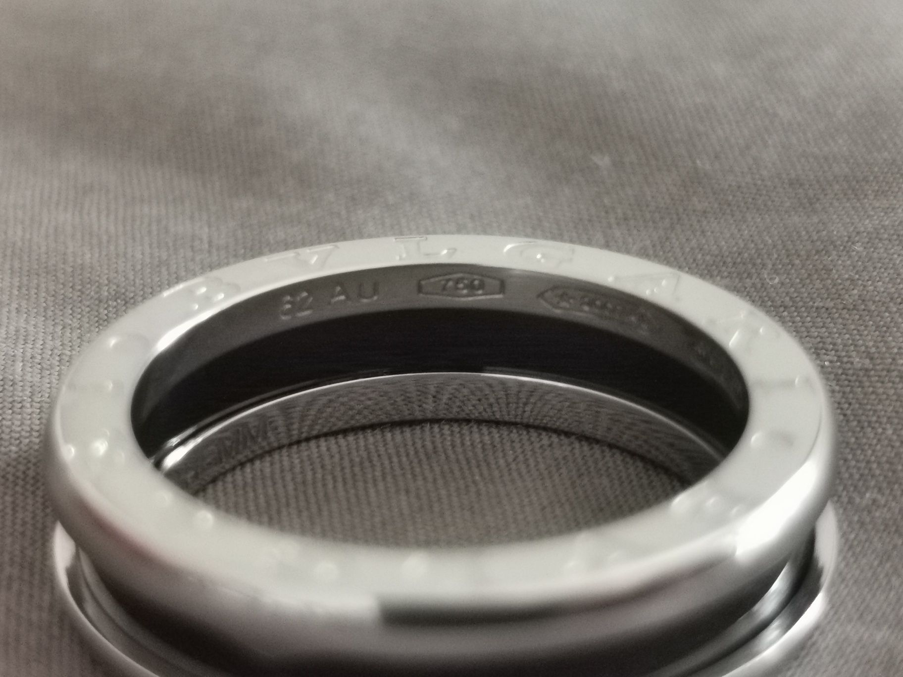 Pierscionek silver Bvlgari ring