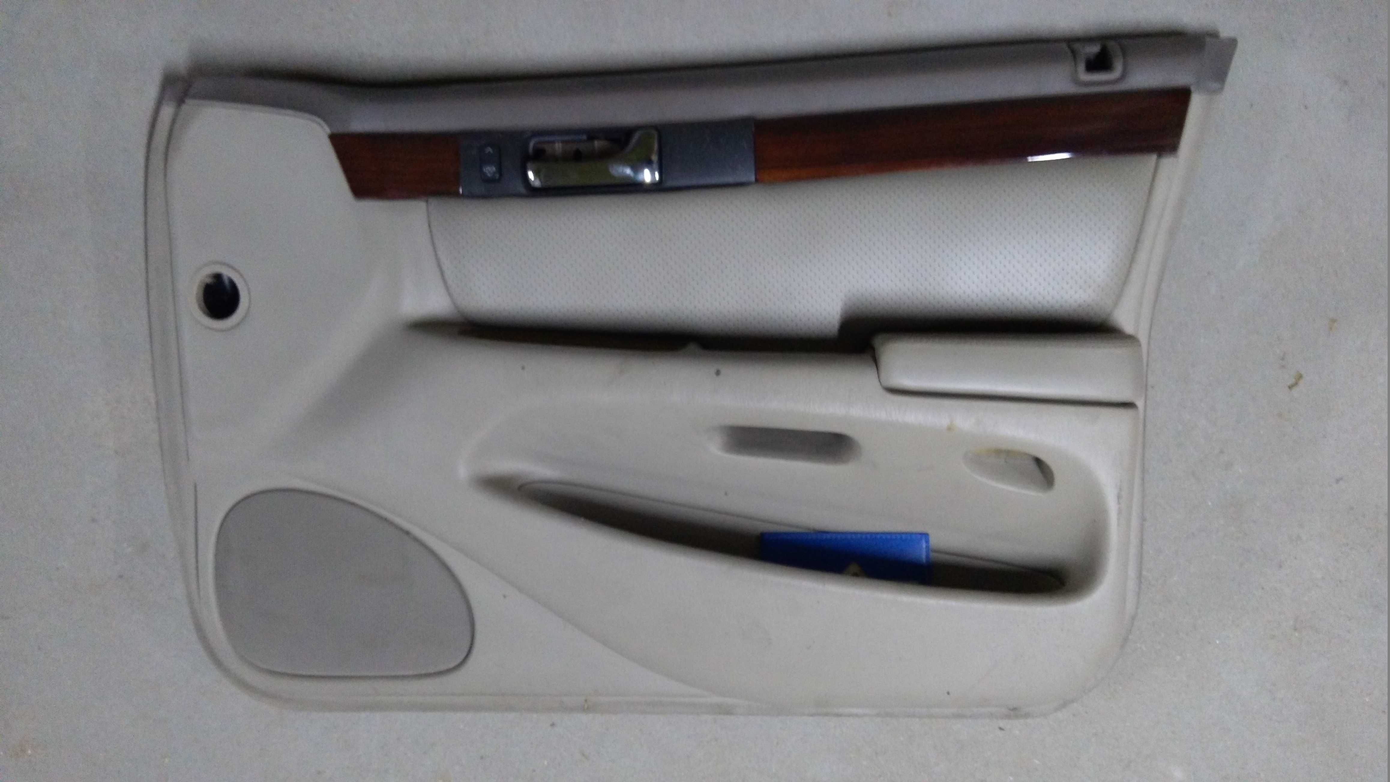cadillac seville sts 98-04 tapicerka przod lewa prawa tyl