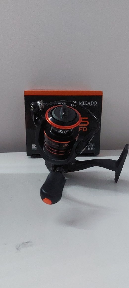 Kołowrotek mikado carus 2006 fd