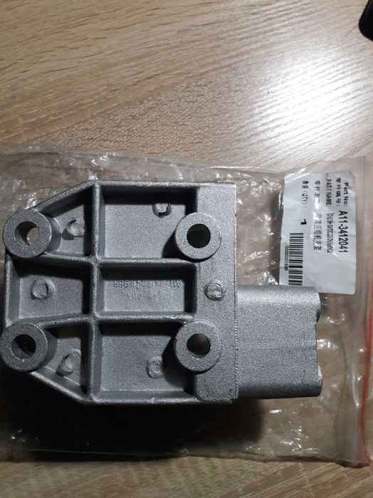 Кронштейн кондиционера Чері Амулет, Chery Amulet