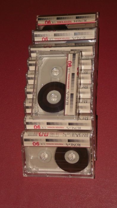 кассета RONEeS аудиокассета