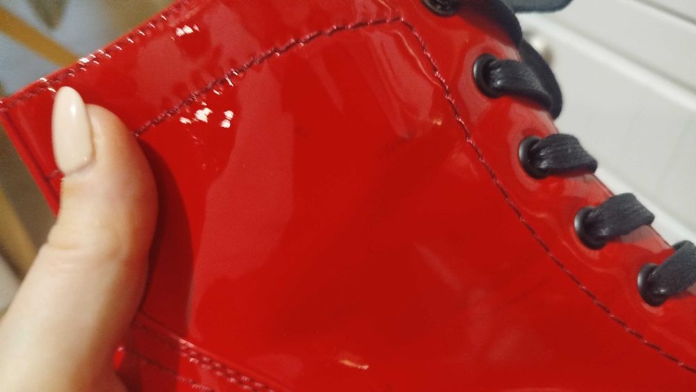 Botki lakierowane czerwone roz.41