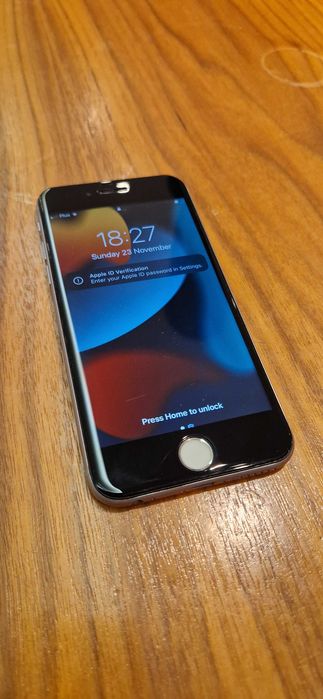 Iphone 6s - świetny stan. Pelny serwis