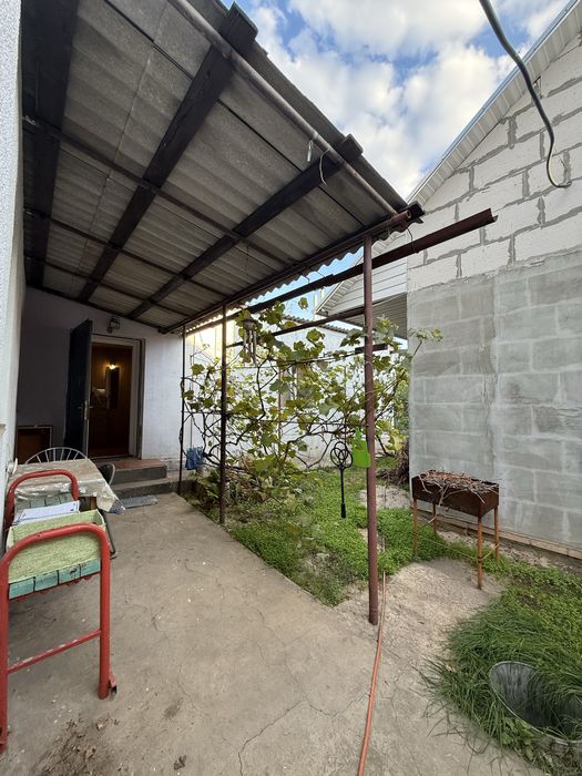 Будинок на Космосі,вул Запорізьких Вогнеборців