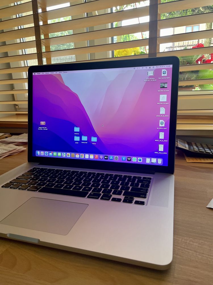 MacBook Pro 15” mid 2015