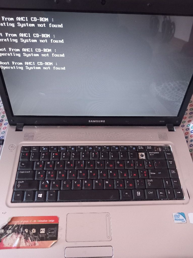 Ноутбук Samsung NP-R519-JA02PL