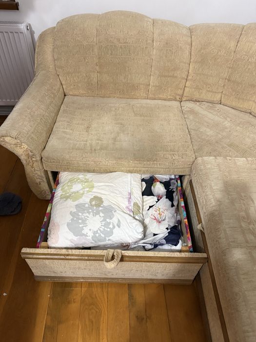 Диван кутовий все працює