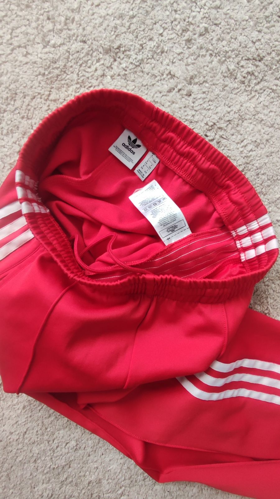 ADIDAS - Calças Firebird Adicolor Classics
