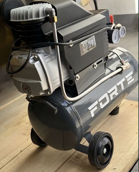 Компрессор Forte FL-2T24N