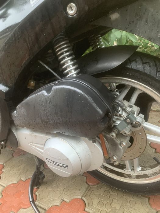 Скутер csr125 cc привезений з іспаніі в гарному стані