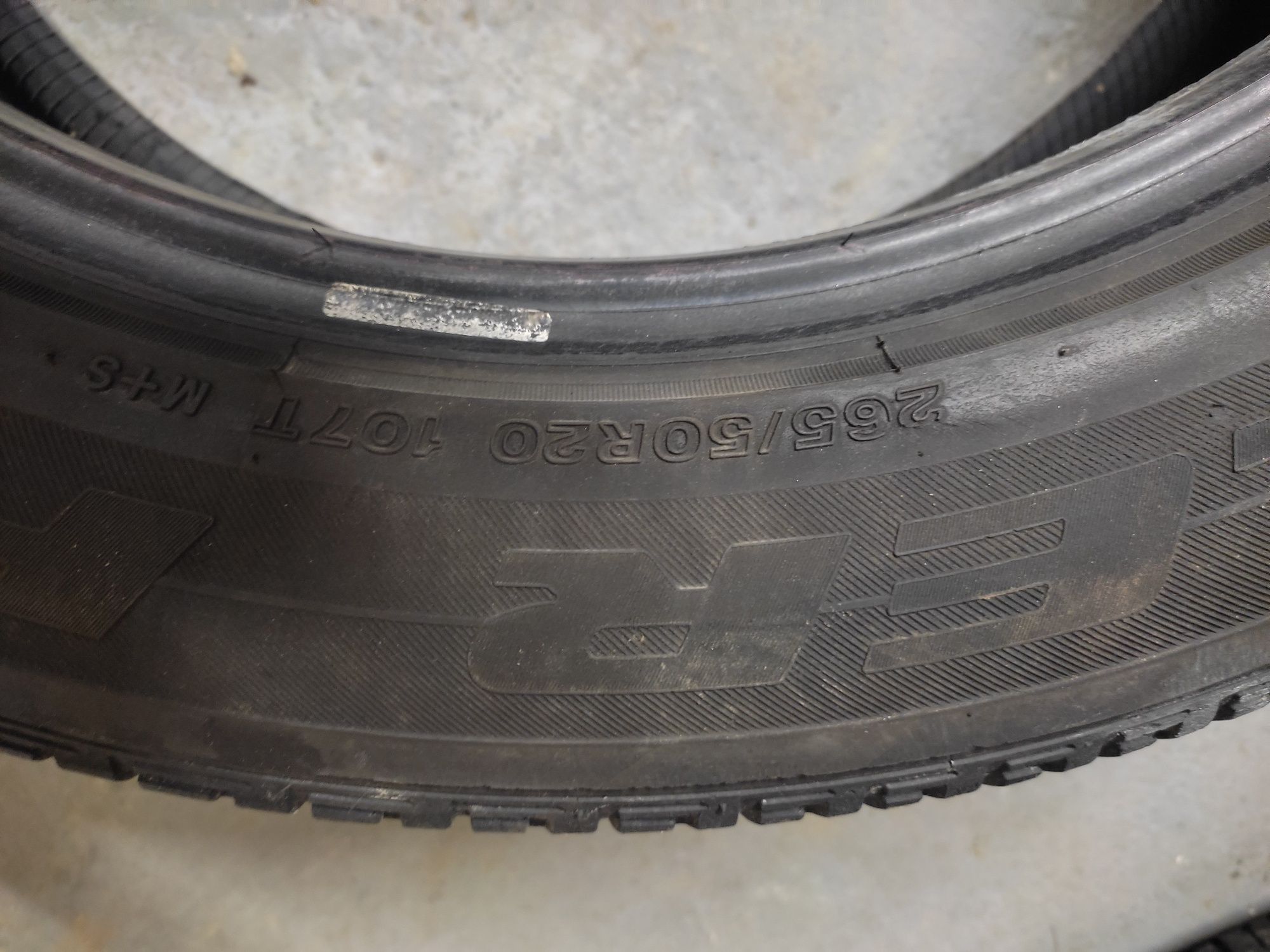 Opona 265/50R20 Bridgestone Dueler