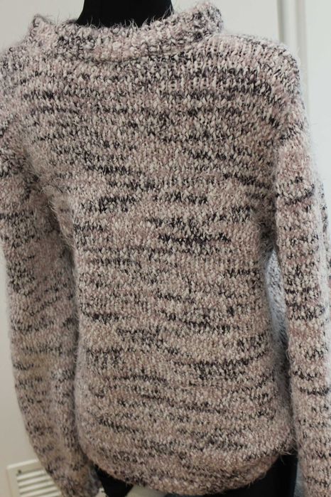 Sweter włochaty oversize