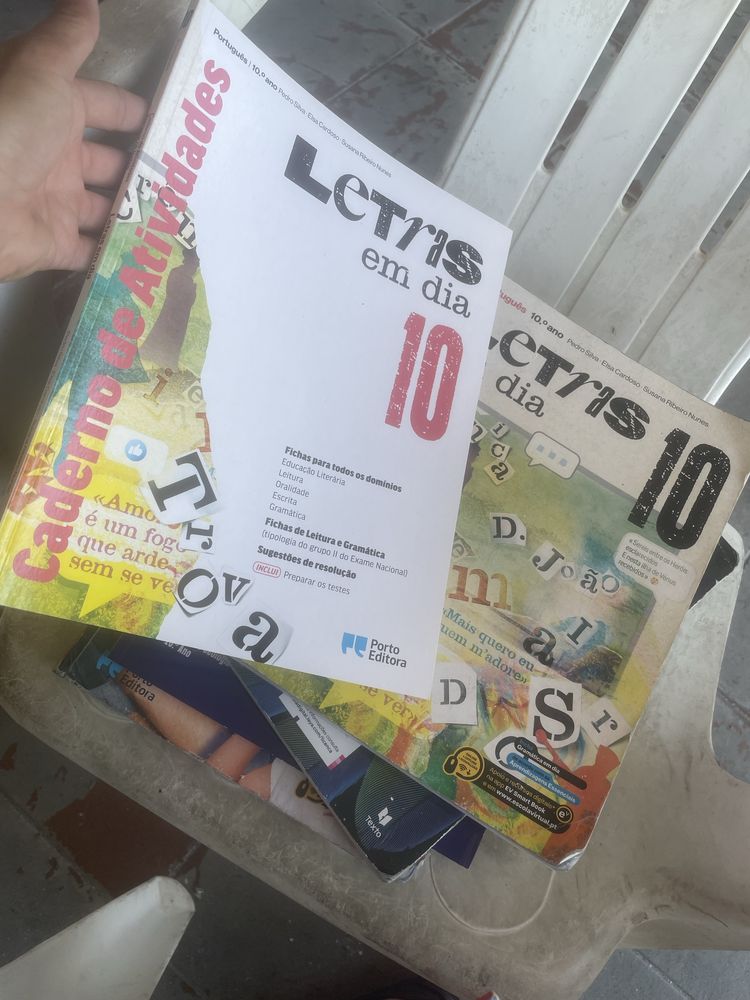 Manuais do 10 ano