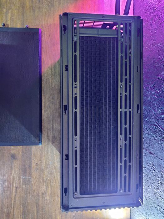 Продаю свій ПК,  Ryzen 5 7500f, 32gb ddr5, RX 6900 XT Extreme Edition.