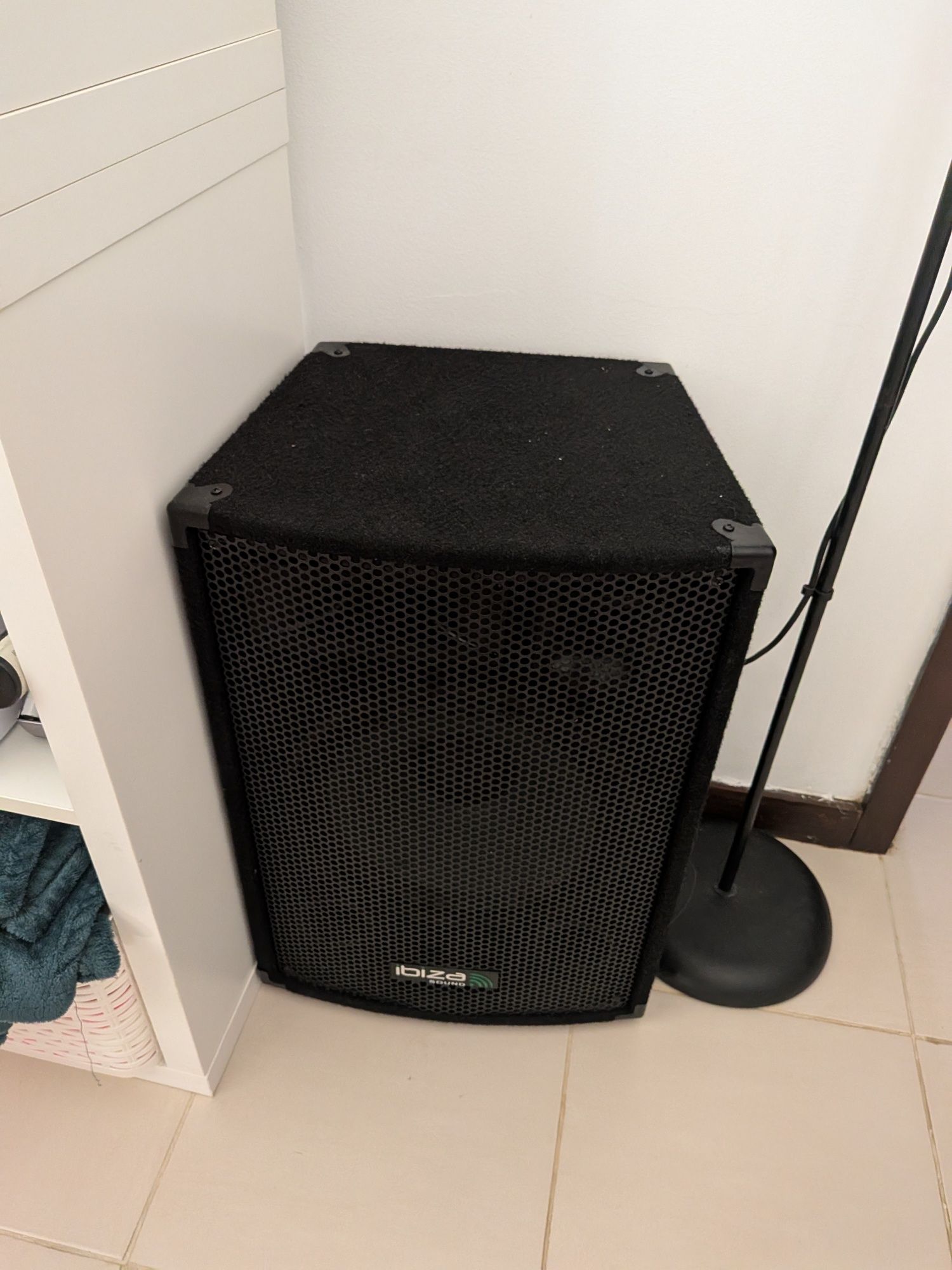 Amplificador c/ colunas