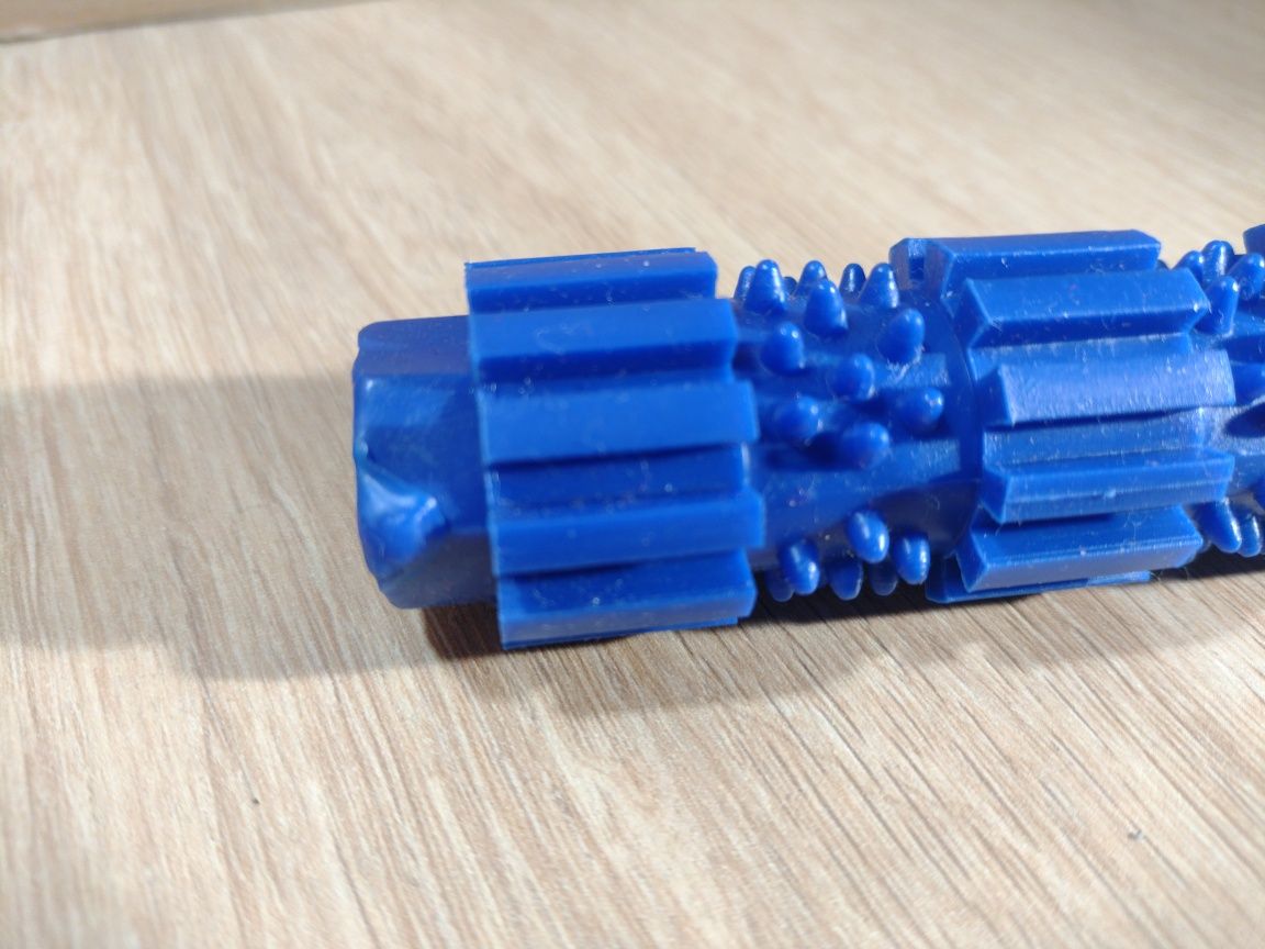 Niebieska zabawka dentystyczna dla psa