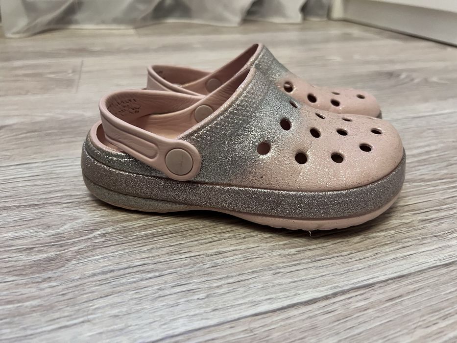 Крокси для дівчинки 17,5 см розмір 10 George