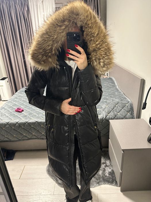 Зимовий плащ куртка пуховик