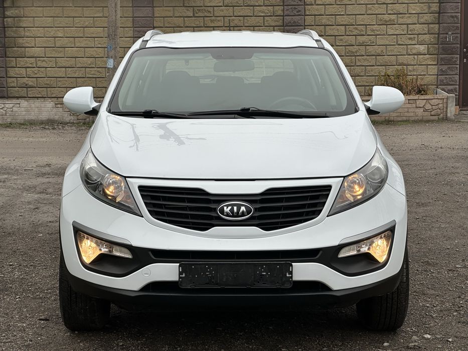 KIA SPORTAGE 2.0 Автомат