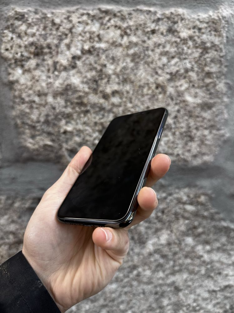 iPhone 11 Pro 64Gb em bom estado