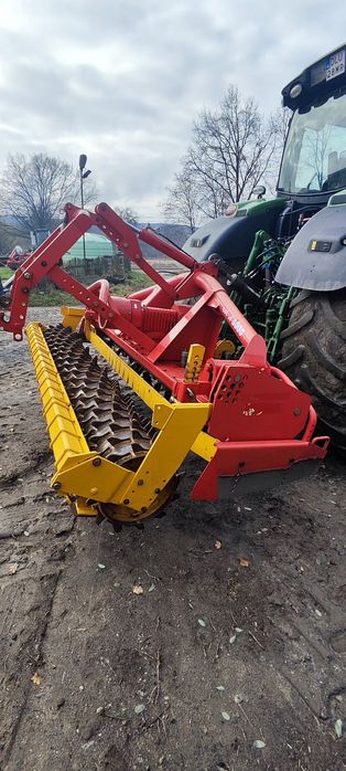 Agregat brona aktywna pottinger Lion 3000