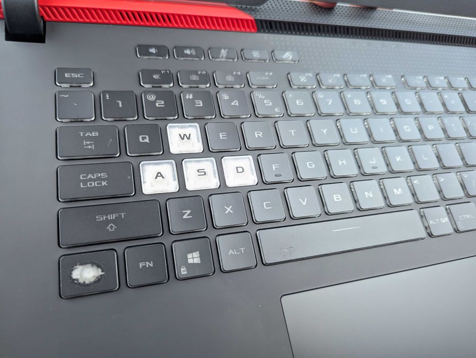 LAPTOP GAMINGOWY Asus ROG Strix RTX 3060 Ryzen 7 4800H 144hz Komputer