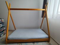 Łożko dziecięce tipi z materacem 140x70