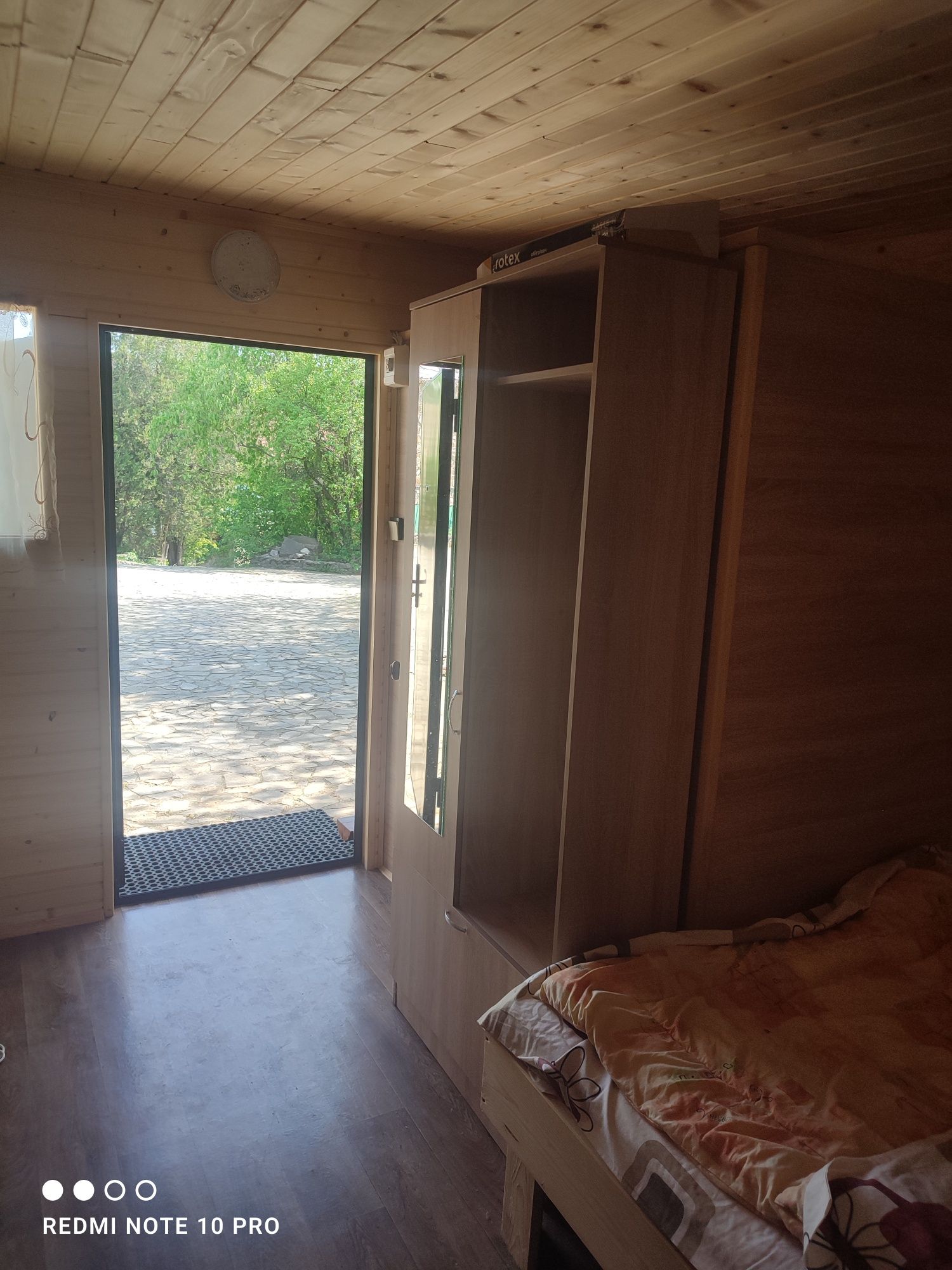 Подобово , потижнево  ВІЛЬНА оренда будиночок смарт