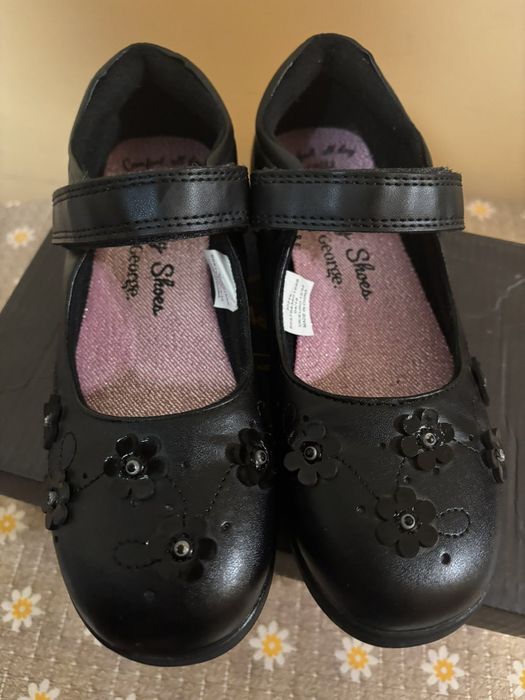 Продам туфельки для справжньої модниці