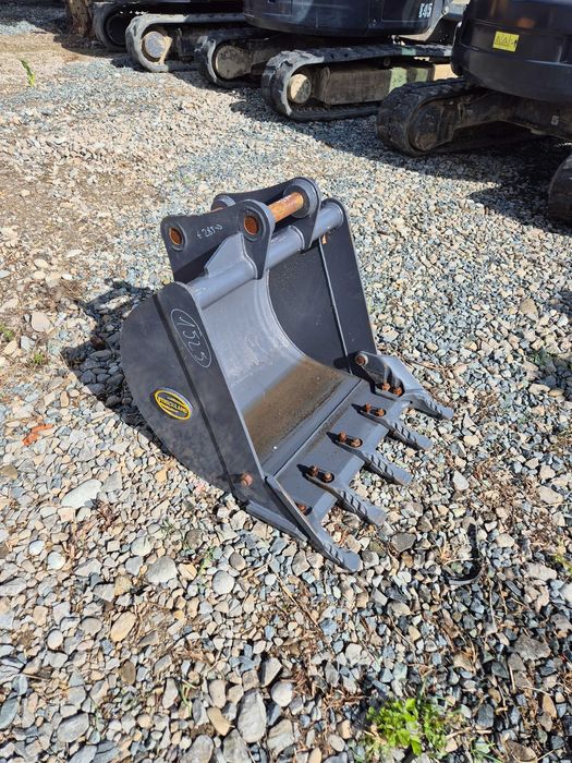Nowa Łyżka koparki minikoparki, szerokość 75cm Bobcat Case JCB CAT