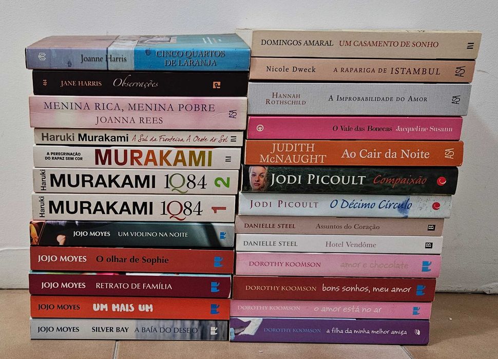 Vendo Livros  - Nicholas Sparks,Deborah Smith, Colleen Hoover