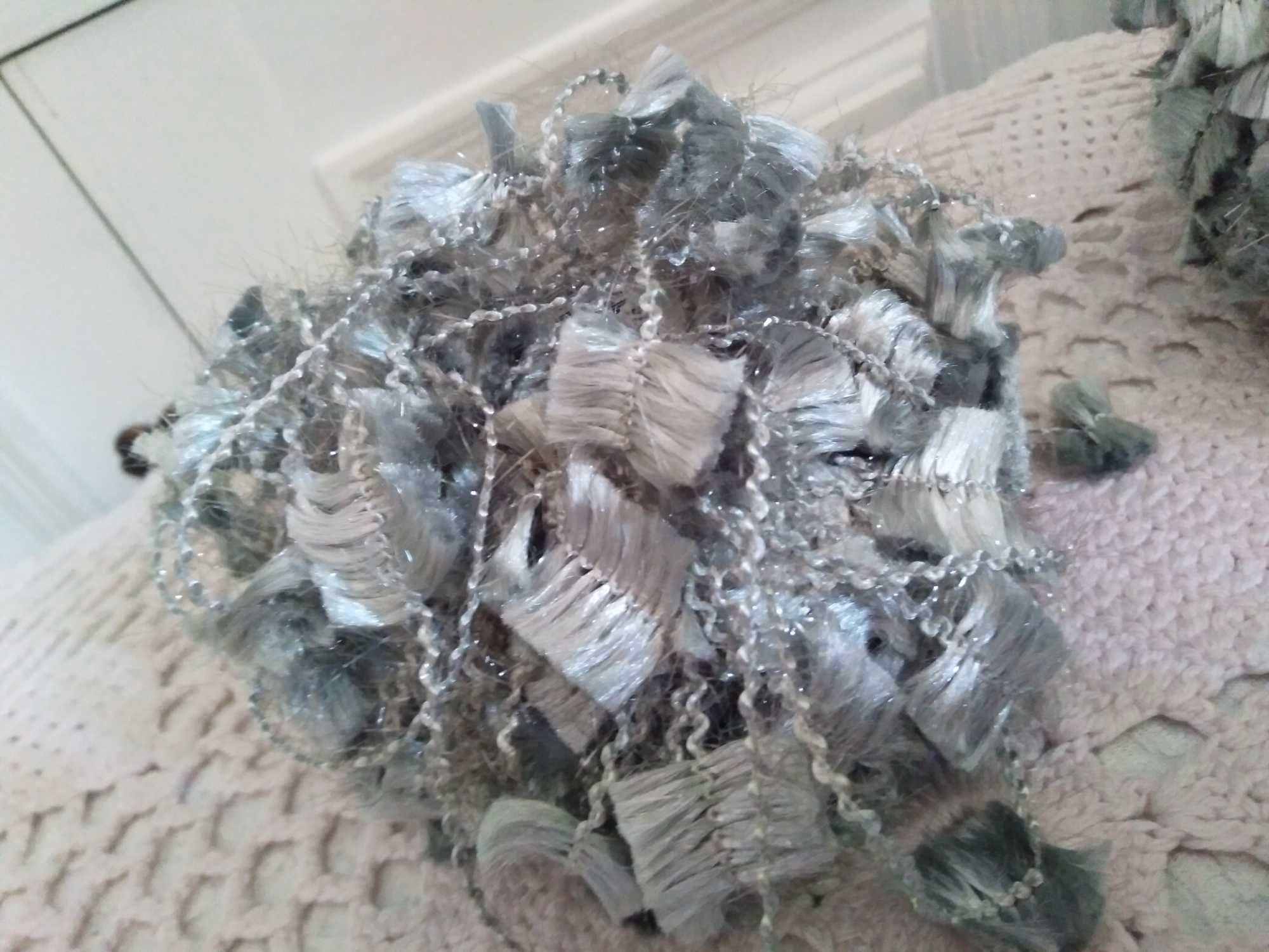 Włóczka nić do robienia na drutach motki srebrna handmade metalizowana