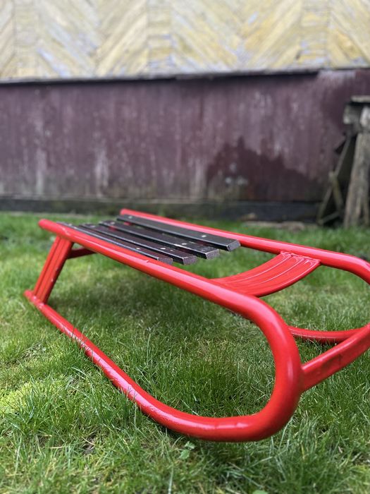 Санки(дитячі,підліткові)