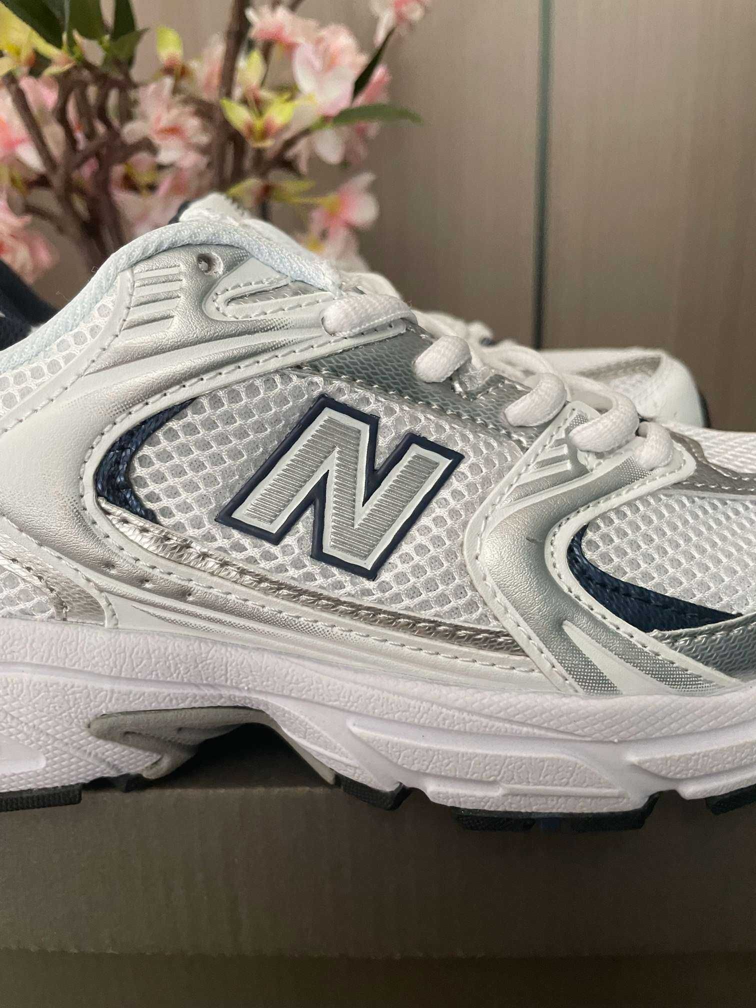 Białe tenisówki New Balance 530 w rozmiarze 40