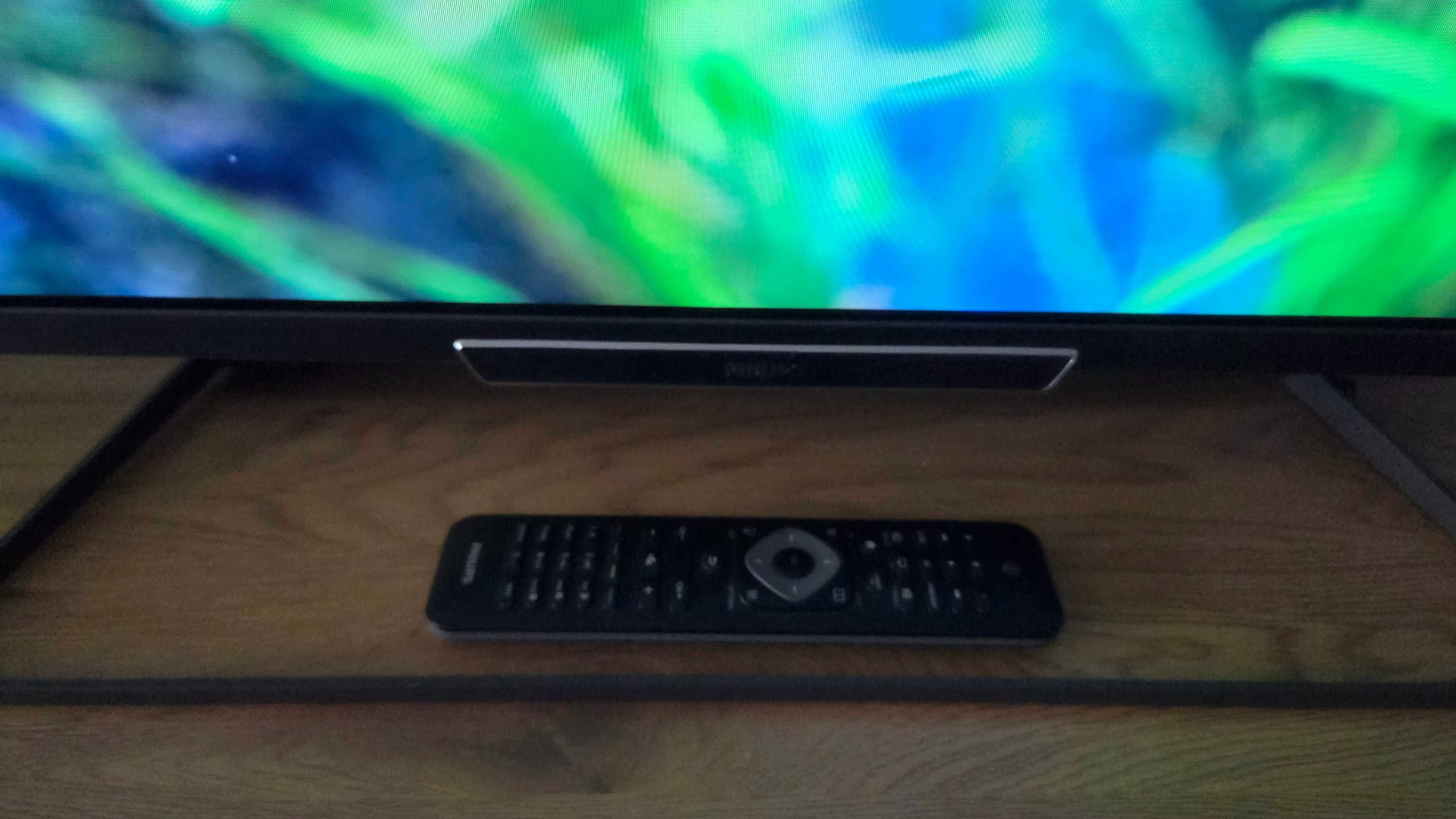 Telewizor Philips 47" 47PFL6008K/12 z Ambilight i 3D