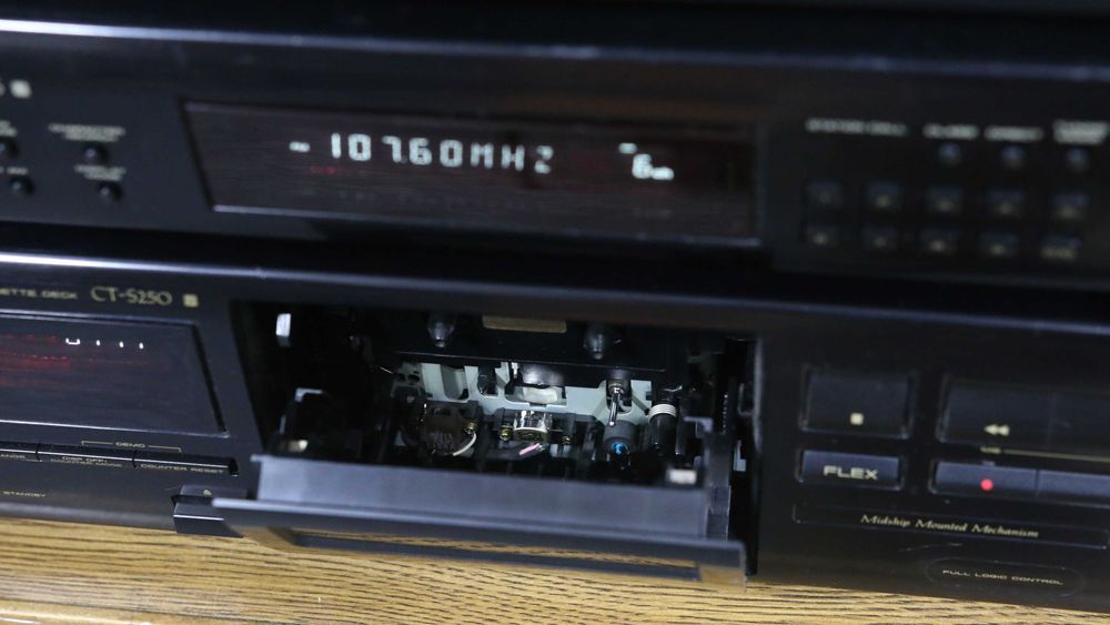 Wieża Pioneer A-203, F-204RDS, PD-202, CT-S250 i kolumny Technics