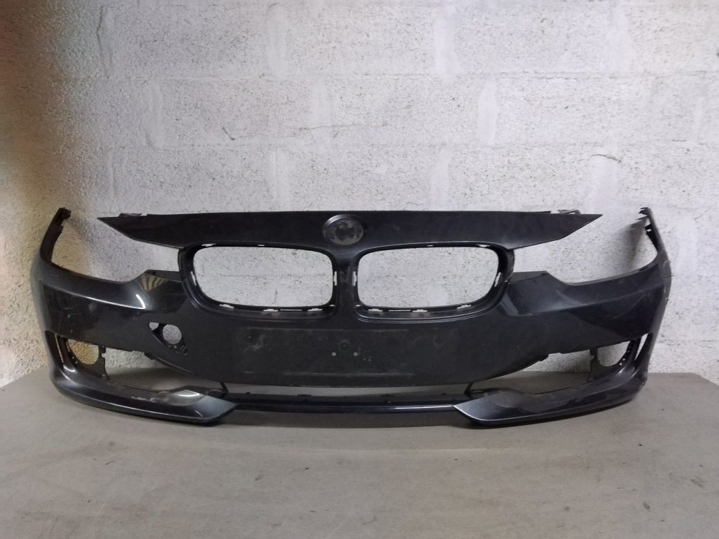 Vendo Para-choque de frente BMW 3 series F30, F31 ano 2012 /18