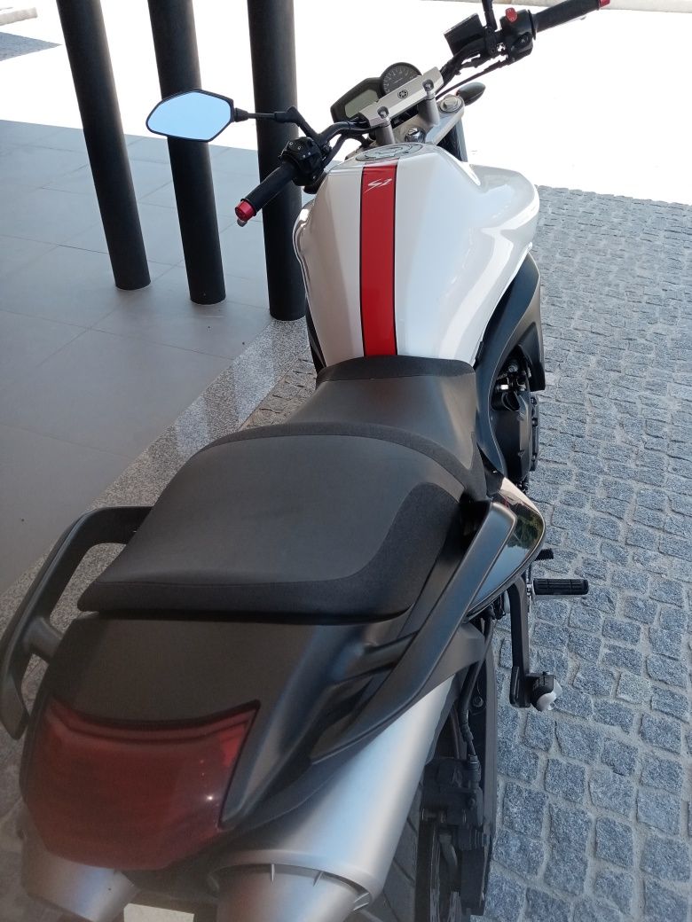 Yamaha fz6n 2008