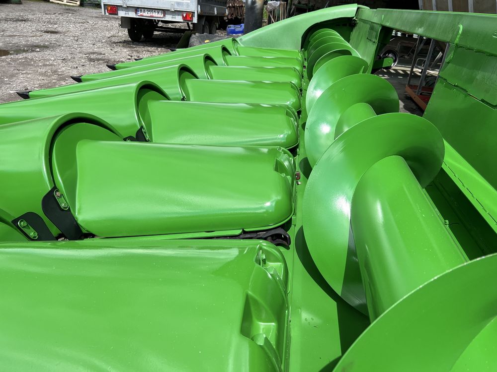 JOHN DEERE 608C кукурузная жатка Джон Дір 608C