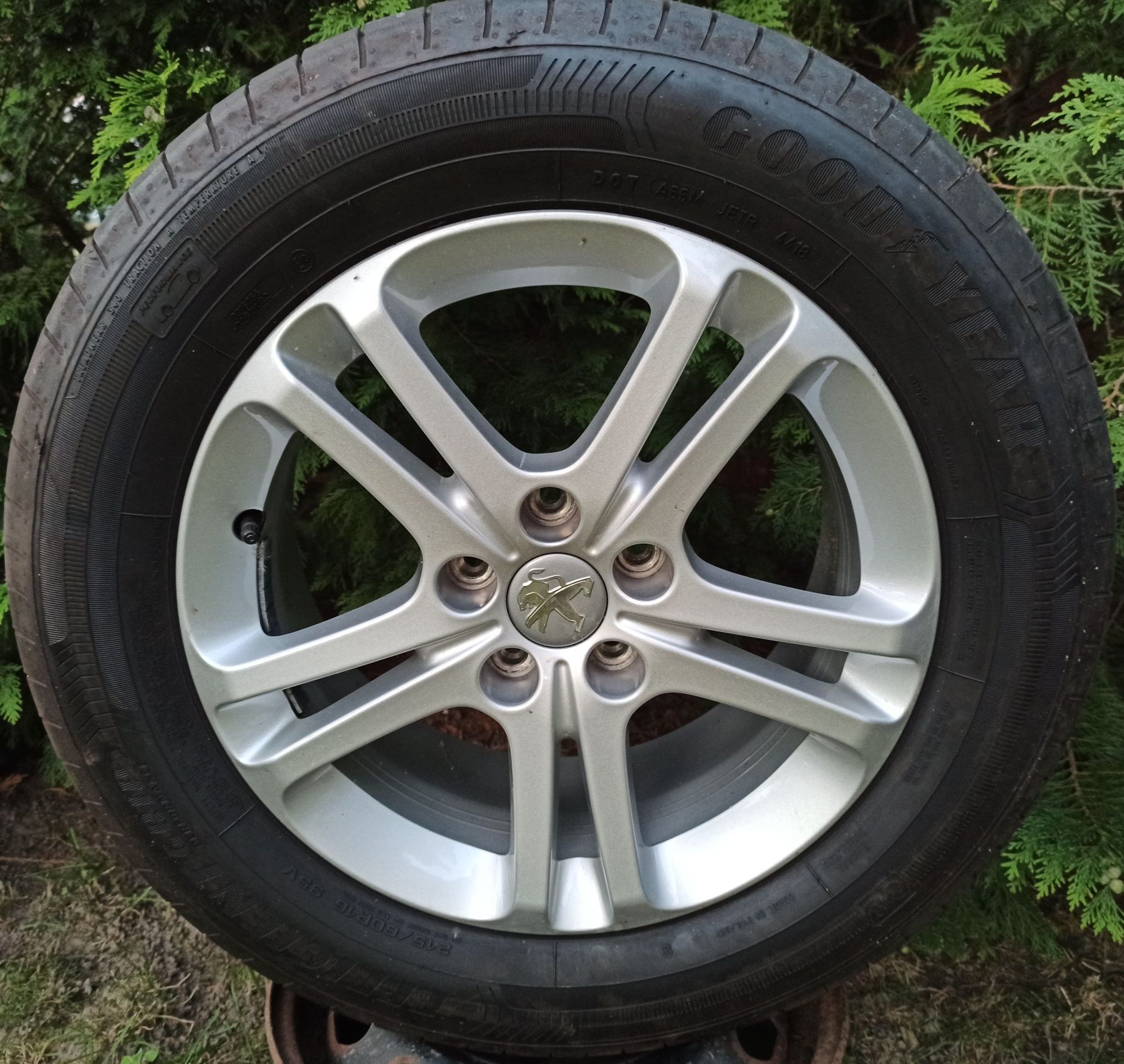 Felgi Oryginał Peugeot 508 Expert 3008 7Jx16 ET40 Opony lato 215/60R16