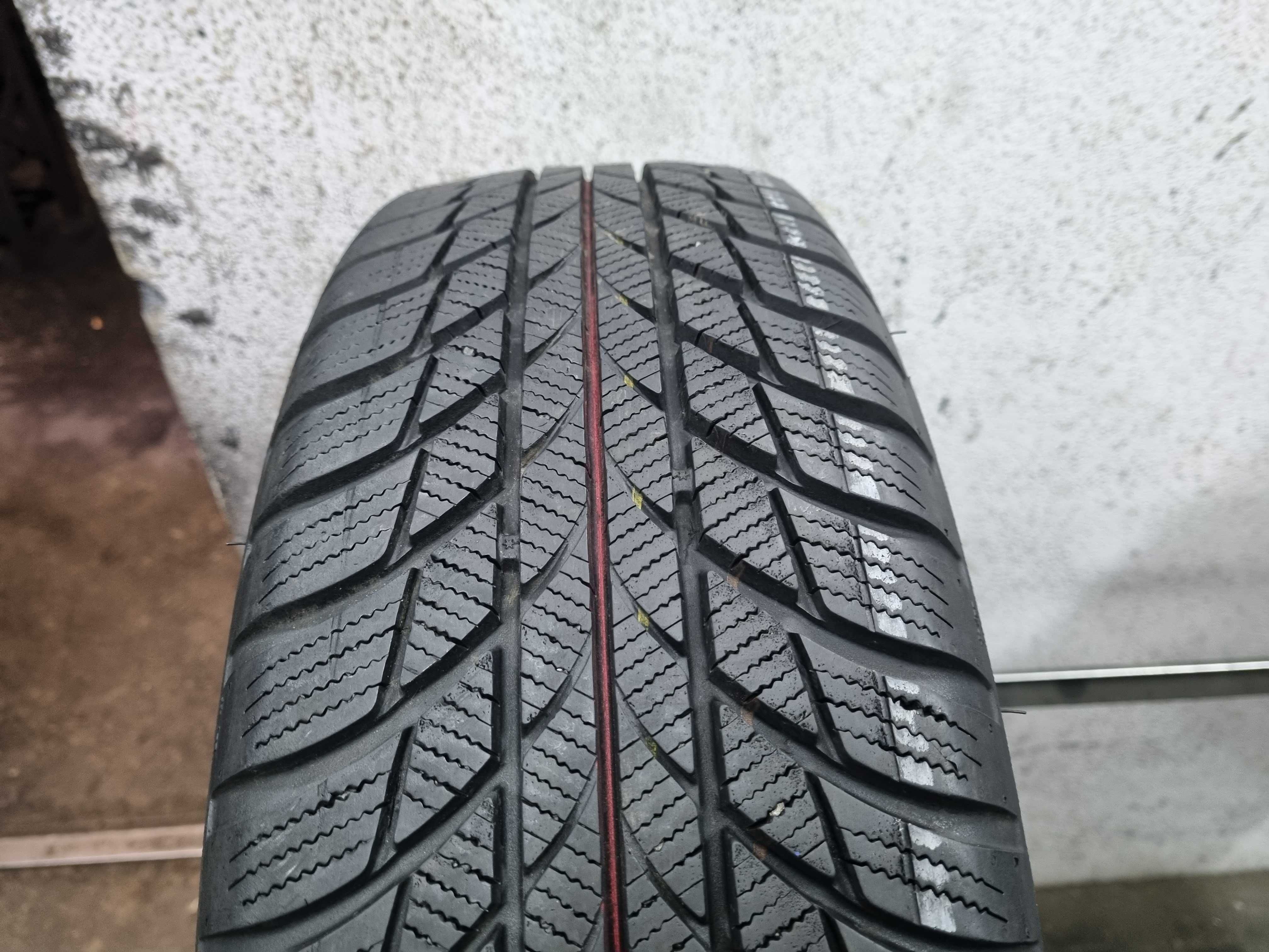 185/65/15 88T Bridgestone Blizzak LM001 D.4917