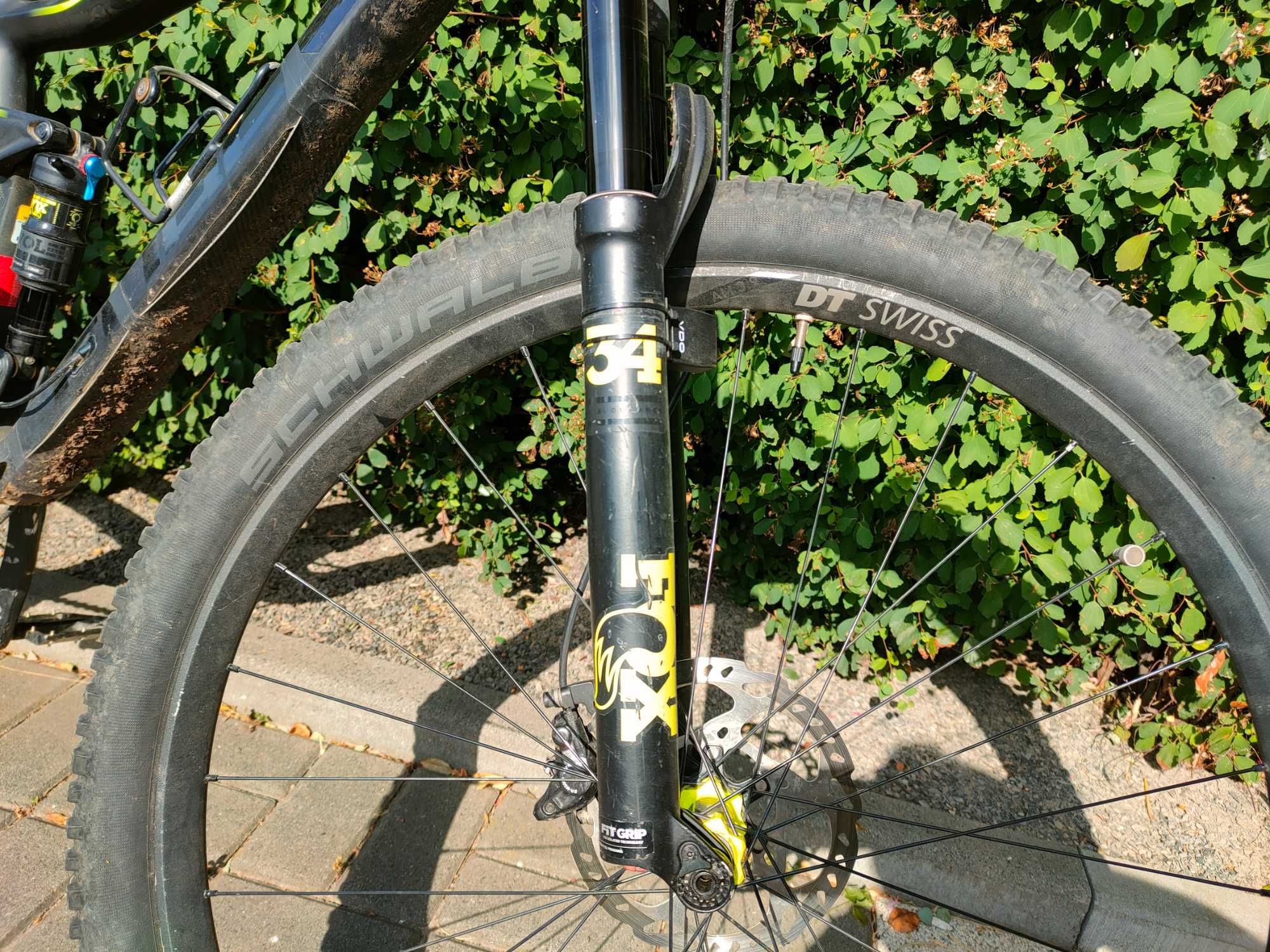 Rower Cube stereo race karbon
